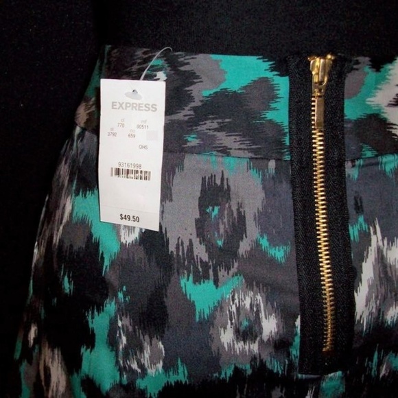 NWT Express Cute Animal Print Skirt - Picture 4 of 5